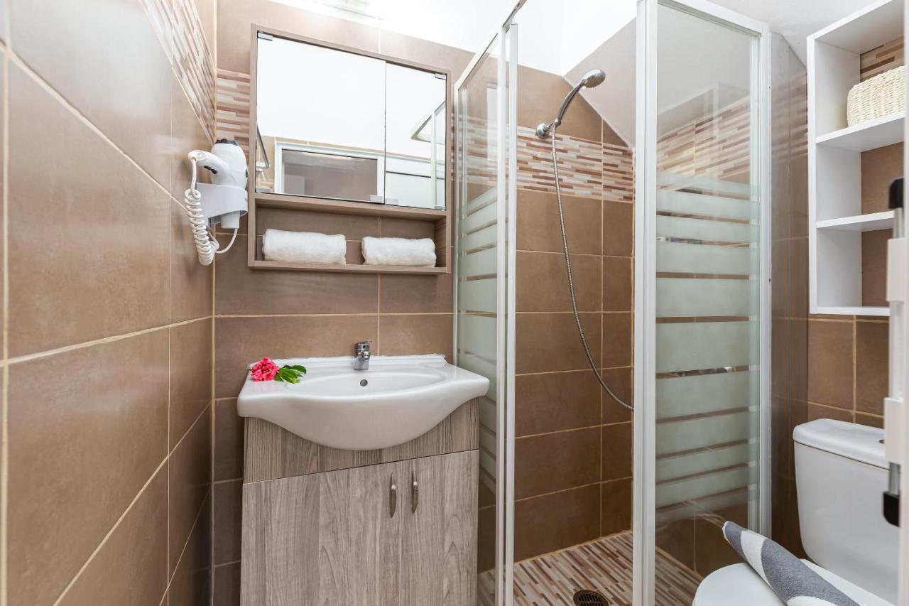 Fouki Apartments Ipsos Beach Екстериор снимка